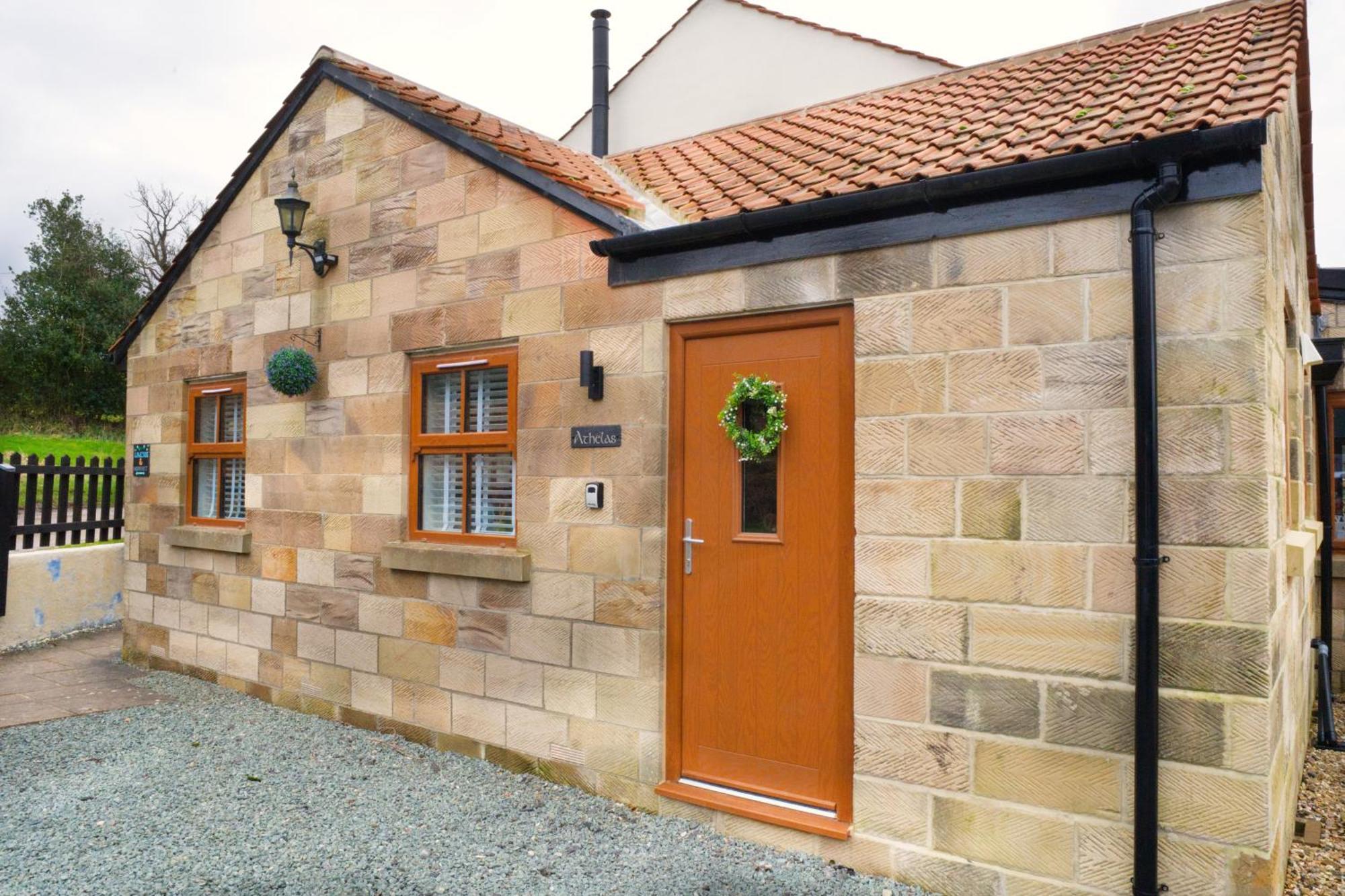 Athelas, Self Catering Cottage Whitby Exterior photo